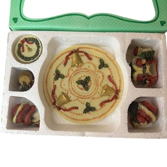 Mini Tea Set With Christmas Design & Santa Figures Collectible Porcelain Gift Se - Picture 3 of 12